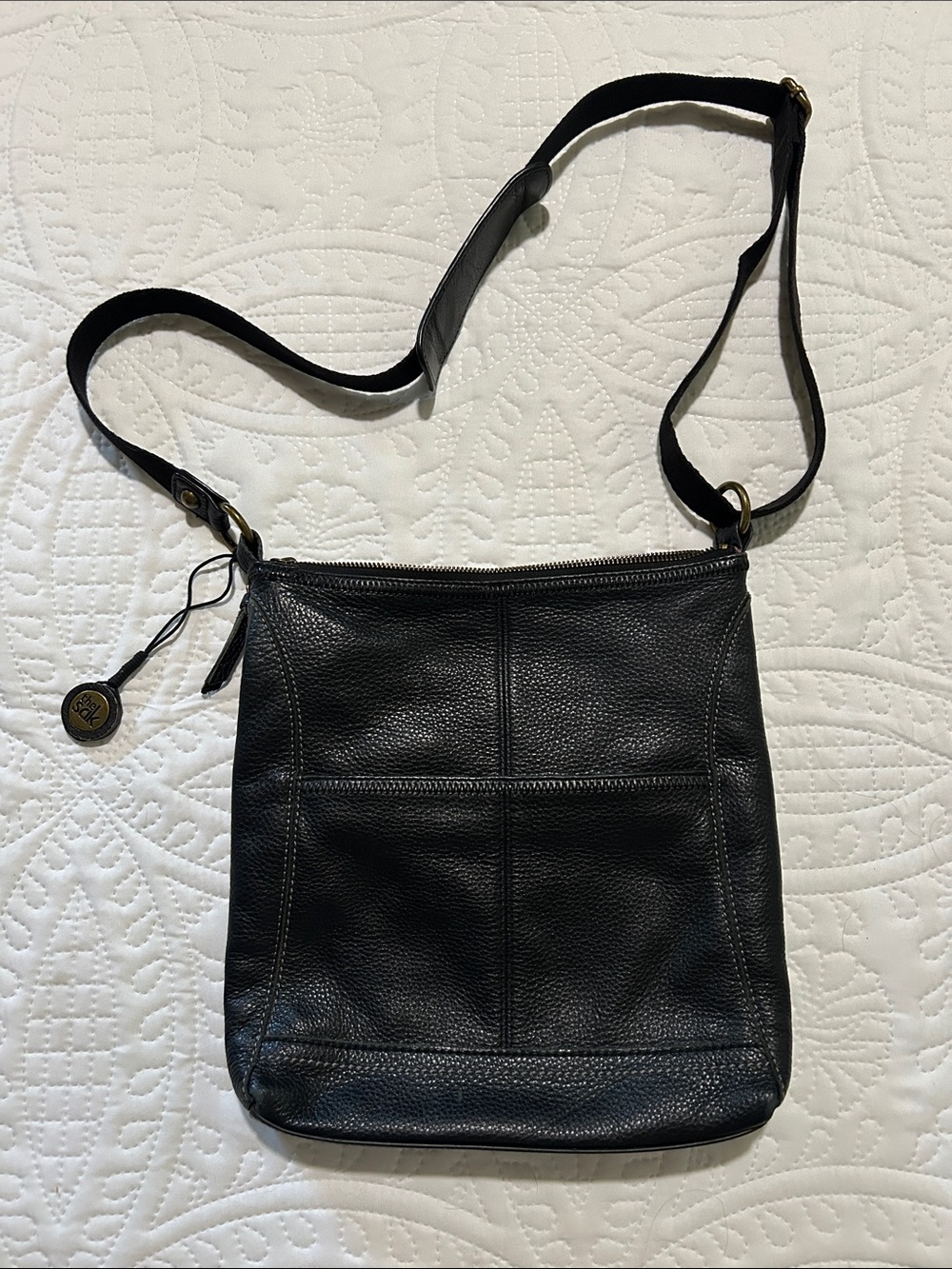 The Sak Black Pebbled Leather Crossbody with Gold Charm - Picture 4 of 15